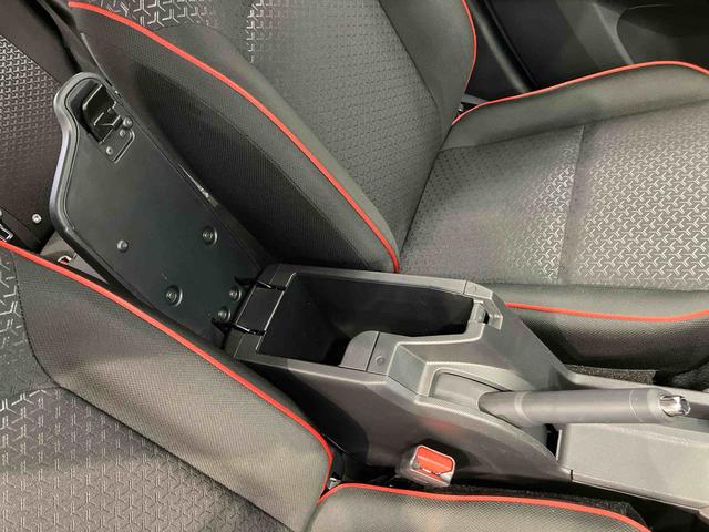 ロッキーＧディスプレイオーディオ　ＵＳＢ入力端子　Ｂｌｕｅｔｏｏｔｈ接続　バックカメラ　ドラレコ　ＥＴＣ車載器　シートヒーター　ＬＥＤヘッドライト　オートライト　オートハイビーム　クリアランスソナー（高知県）の中古車