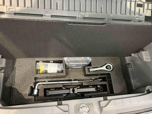 タフトＧ　ダーククロムベンチャーディスプレイオーディオ　後方カメラ　ＵＳＢ入力端子　Ｂｌｕｅｔｏｏｔｈ接続　ＨＤＭＩ入力端子　キーフリー　前席シートヒーター　衝突被害軽減システム　クリアランスソナー　ＬＥＤヘッドライト　オートライト（高知県）の中古車