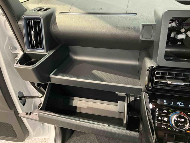 タントカスタムＲＳ後方カメラ　ＵＳＢ入力端子　キーフリー　前席シートヒーター　衝突被害軽減システム　左右電動スライドドア　クリアランスソナー　ＬＥＤヘッドライト　オートライト　オートハイビーム（高知県）の中古車