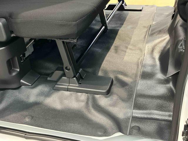 ハイゼットカーゴＤＸオートライト　オートハイビーム　クリアランスソナー　スライドドア　衝突被害軽減システム（高知県）の中古車