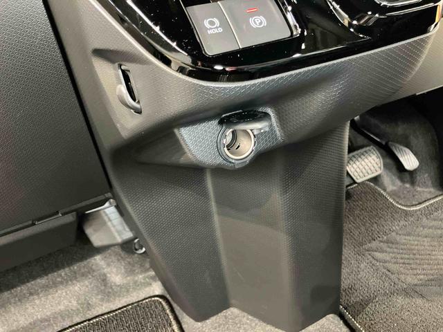 タントカスタムＸ　ＩＤＬＥレス全周囲カメラ　ＵＳＢ入力端子　前席シートヒーター　ＬＥＤヘッドライト　オートライト　オートハイビーム　クリアランスソナー　電動スライドドア　衝突被害軽減システム（高知県）の中古車