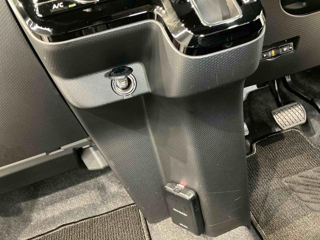 タントカスタムＸセレクション１０インチナビ　ドラレコ　全方位カメラ　ＵＳＢ入力端子　Ｂｌｕｅｔｏｏｔｈ接続　ＥＴＣ　キーフリー　前席シートヒーター　衝突被害軽減システム　左右電動スライドドア　クリアランスソナー（高知県）の中古車