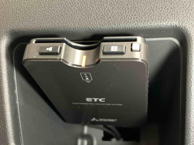 ムーヴキャンバスＧメイクアップ　ＳＡII７インチナビ　後方カメラ　ＵＳＢ入力端子　Ｂｌｕｅｔｏｏｔｈ接続　ＥＴＣ　キーフリー　衝突被害軽減システム　左右電動スライドドア　ＬＥＤヘッドライト　オートライト（高知県）の中古車