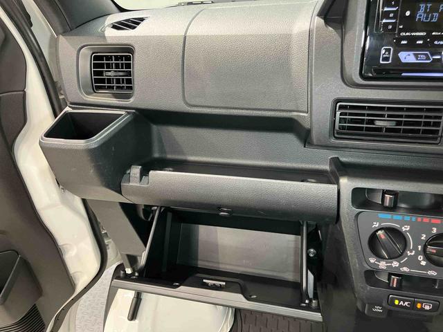 ハイゼットカーゴＤＸＣＤチューナー　Ｂｌｕｅｔｏｏｔｈ接続　衝突被害軽減システム　左右スライドドア　クリアランスソナー　オートライト　オートハイビーム（高知県）の中古車