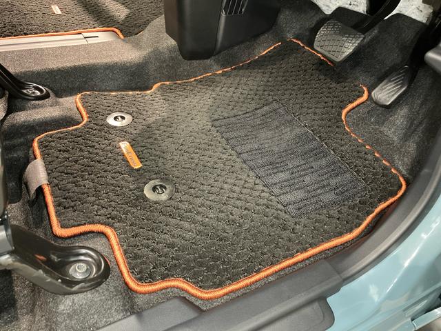 タントファンクロスターボ　ｅｃｏ　ＩＤＬＥ非装着車全方位カメラ　ＥＴＣ　アクティブクルーズコントロール　キーフリー　前席シートヒーター　衝突被害軽減システム　左右電動スライドドア　クリアランスソナー　ＬＥＤヘッドライト（高知県）の中古車