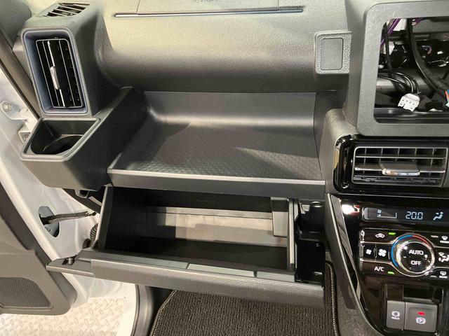 タントカスタムＲＳ　ｅｃｏ　ＩＤＬＥ非装着車後方カメラ　キーフリー　前席シートヒーター　衝突被害軽減システム　左右電動スライドドア　クリアランスソナー　ＬＥＤヘッドライト　オートライト　オートハイビーム（高知県）の中古車