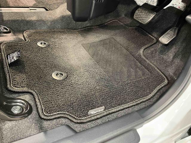 タントカスタムＲＳ　ｅｃｏ　ＩＤＬＥ非装着車後方カメラ　キーフリー　前席シートヒーター　衝突被害軽減システム　左右電動スライドドア　クリアランスソナー　ＬＥＤヘッドライト　オートライト　オートハイビーム（高知県）の中古車