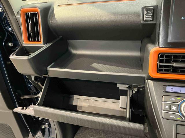 タントファンクロスターボディスプレイオーディオ 全方位カメラ USB入力端子 Bluetooth接続 HDMI入力端子 前席シートヒーター キーフリー 衝突被害軽減システム 左右電動スライドドア クリアランスソナー(高知県)の中古車