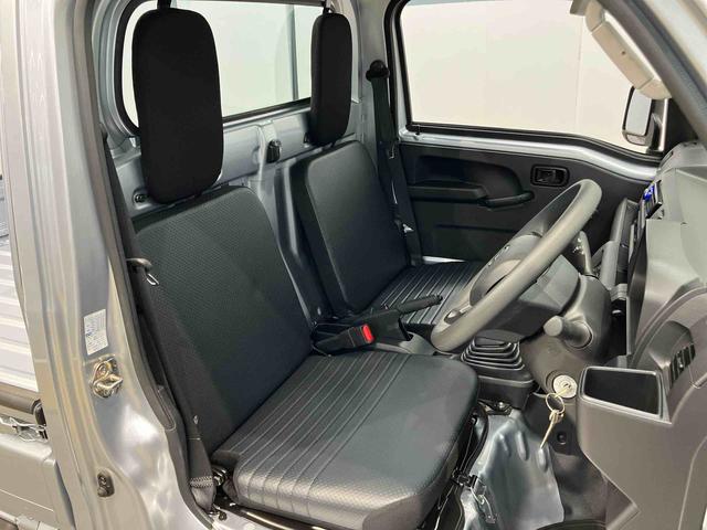 ハイゼットトラックスタンダードＣＤチューナー　衝突被害軽減システム　クリアランスソナー　オートライト　オートハイビーム（高知県）の中古車