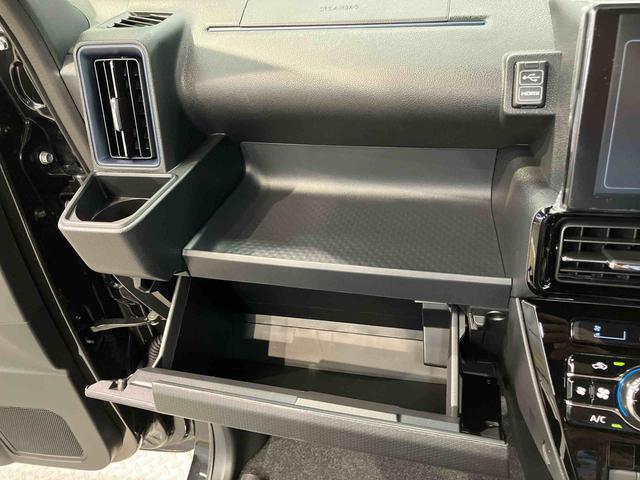 タントカスタムＸディスプレイオーディオ　後方カメラ　Ｂｌｕｅｔｏｏｔｈ接続　ＵＳＢ入力端子　シートヒーター　キーフリー　衝突被害軽減システム　左右電動スライドドア　ＬＥＤヘッドライト　オートライト　クリアランスソナー（高知県）の中古車