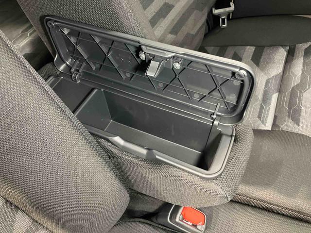 タントファンクロスディスプレイオーディオ　全方位カメラ　ＵＳＢ入力端子　Ｂｌｕｅｔｏｏｔｈ接続　ＨＤＭＩ入力端子　キーフリー　衝突被害軽減システム　左右電動スライドドア　クリアランスソナー　ＬＥＤヘッドライト（高知県）の中古車