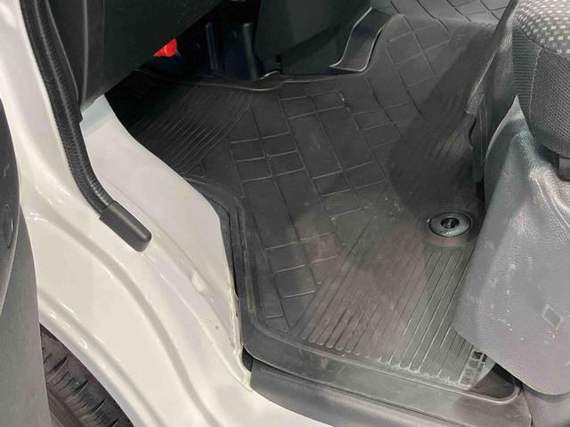 ハイゼットカーゴデラックスＳＡIIIＥＴＣ　衝突被害軽減システム　左右スライドドア　ＬＥＤヘッドライト　オートライト　オートハイビーム（高知県）の中古車