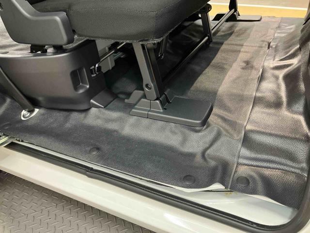 ハイゼットカーゴＤＸＣＤチューナー　ＵＳＢ入力端子　Ｂｌｕｅｔｏｏｔｈ接続　衝突被害軽減システム　左右スライドドア　クリアランスソナー　オートライト　オートハイビーム（高知県）の中古車