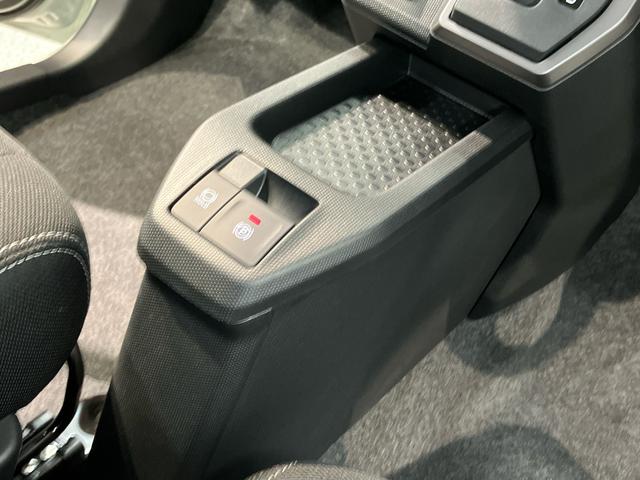 タフトＧ　クロムベンチャーディスプレイオーディオ　前席シートヒーター　後方カメラ　ＵＳＢ入力端子　Ｂｌｕｅｔｏｏｔｈ接続　ＨＤＭＩ入力端子　キーフリー　衝突被害軽減システム　クリアランスソナー　ＬＥＤヘッドライト　オートライト（高知県）の中古車