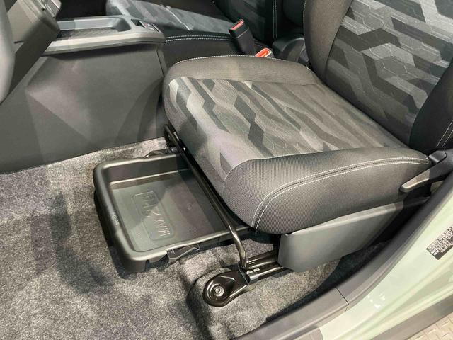 タフトＧ　クロムベンチャーディスプレイオーディオ　前席シートヒーター　後方カメラ　ＵＳＢ入力端子　Ｂｌｕｅｔｏｏｔｈ接続　ＨＤＭＩ入力端子　キーフリー　衝突被害軽減システム　クリアランスソナー　ＬＥＤヘッドライト　オートライト（高知県）の中古車