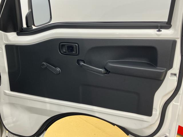 ハイゼットトラックスタンダード　４ＷＤ衝突被害軽減システム　クリアランスソナー　オートライト　オートハイビーム（高知県）の中古車