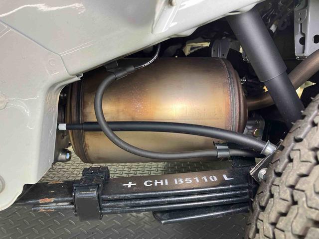 ハイゼットトラックスタンダード　農用スペシャル　４ＷＤ衝突被害軽減システム　クリアランスソナー　オートライト　オートハイビーム　デフロック　荷台作業灯（高知県）の中古車