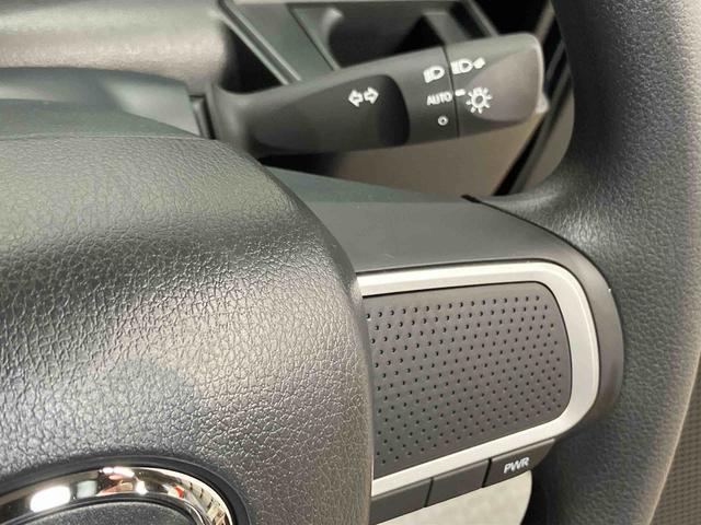 タントＬディスプレイオーディオ　ＵＳＢ入力端子　Ｂｌｕｅｔｏｏｔｈ接続　ＨＤＭＩ入力端子　バックカメラ　　ＬＥＤヘッドライト　オートライト　オートハイビーム　クリアランスソナー　キーフリー　左右スライドドア（高知県）の中古車