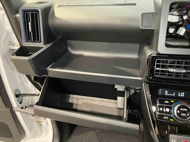 タントカスタムＸ　ｅｃｏ　ＩＤＬＥ非装着車後方カメラ　シートヒーター　キーフリー　衝突被害軽減システム　左右電動スライドドア　ＬＥＤヘッドライト　オートハイビーム　オートライト　クリアランスソナー（高知県）の中古車