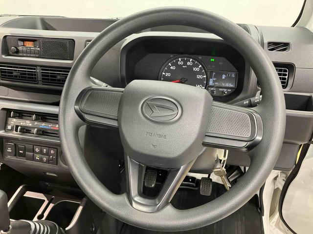 ハイゼットトラックスタンダード　４ＷＤ衝突被害軽減システム　クリアランスソナー　オートライト　オートハイビーム（高知県）の中古車