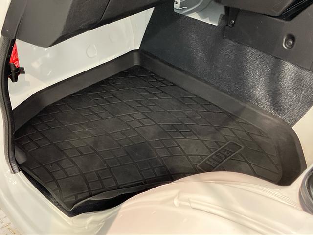 ハイゼットトラックジャンボスタンダード　４ＷＤＥＴＣ　荷台作業灯　衝突被害軽減システム　クリアランスソナー　オートライト　オートハイビーム（高知県）の中古車