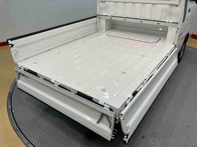 ハイゼットトラックジャンボスタンダード　４ＷＤＥＴＣ　荷台作業灯　衝突被害軽減システム　クリアランスソナー　オートライト　オートハイビーム（高知県）の中古車