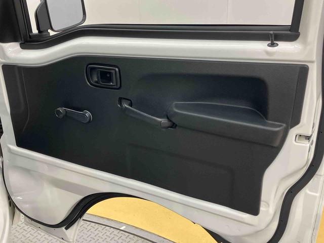 ハイゼットトラックスタンダード　４ＷＤ衝突被害軽減システム　クリアランスソナー　オートライト　オートハイビーム（高知県）の中古車