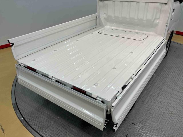 ハイゼットトラックスタンダード　４ＷＤ衝突被害軽減システム　クリアランスソナー　オートライト　オートハイビーム（高知県）の中古車