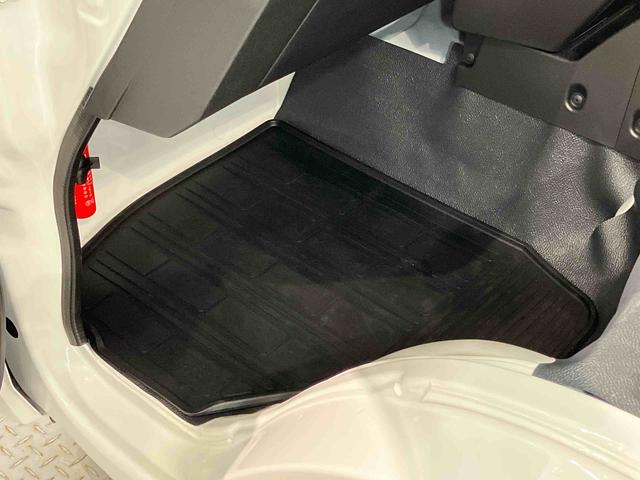 ハイゼットトラックＥＸＴ　４ＷＤ衝突被害軽減システム　クリアランスソナー　オートライト　オートハイビーム　デフロック　キーフリー　荷台作業灯（高知県）の中古車