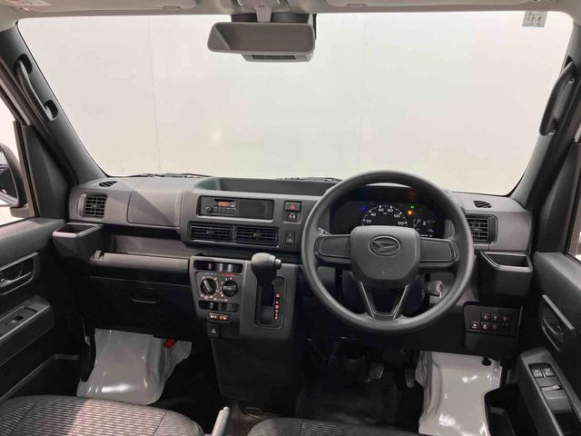 ハイゼットカーゴＤＸ　４ＷＤ衝突被害軽減システム　左右スライドドア　クリアランスソナー　オートライト　オートハイビーム（高知県）の中古車