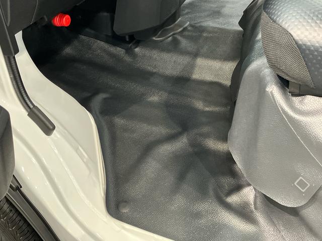 ハイゼットカーゴスペシャル衝突被害軽減システム　左右スライドドア　クリアランスソナー　オートライト　オートハイビーム（高知県）の中古車