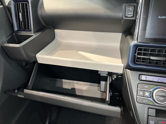 タントＸディスプレイオーディオ　全方位カメラ　ＵＳＢ入力端子　Ｂｌｕｅｔｏｏｔｈ接続　ＨＤＭＩ入力端子　キーフリー　衝突被害軽減システム　左側電動スライドドア　クリアランスソナー　スマートパーキング（高知県）の中古車