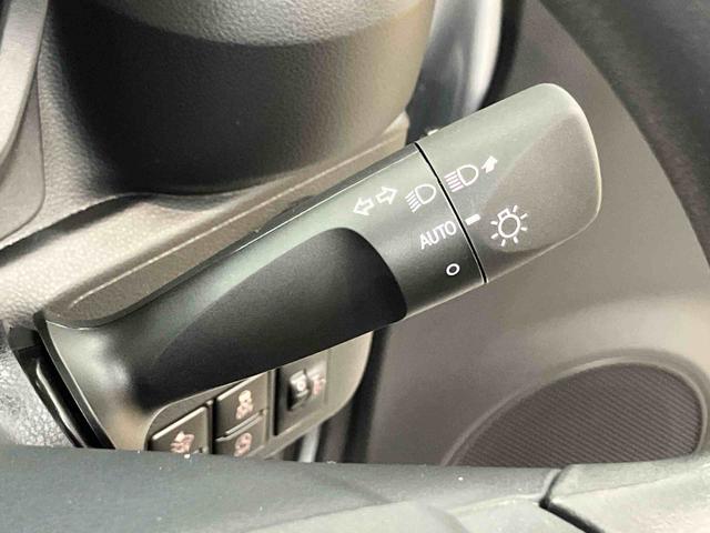 ミライースＬ　ＳＡIII衝突被害軽減システム　オートハイビーム　オートライト　クリアランスソナー（高知県）の中古車