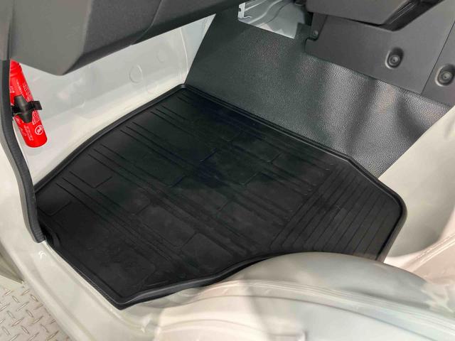 ハイゼットトラックスタンダード衝突被害軽減システム　クリアランスソナー　オートライト　オートハイビーム（高知県）の中古車