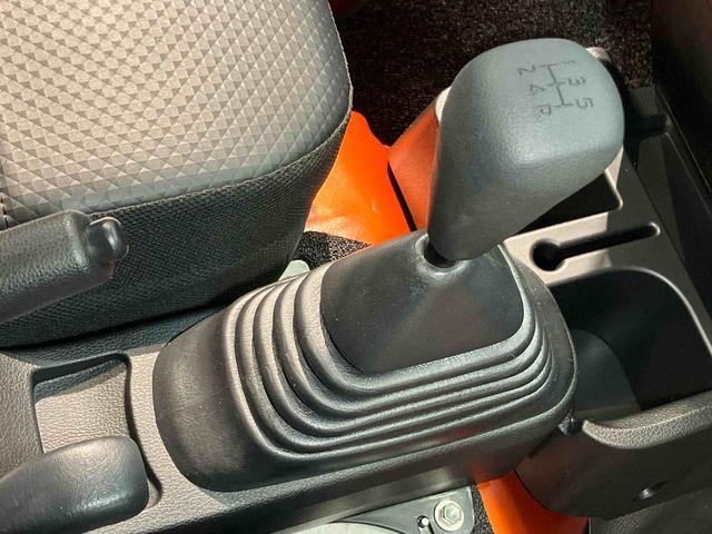 ハイゼットトラックスタンダード　農用スペシャル　４ＷＤ衝突被害軽減システム　クリアランスソナー　オートライト　オートハイビーム　デフロック（高知県）の中古車