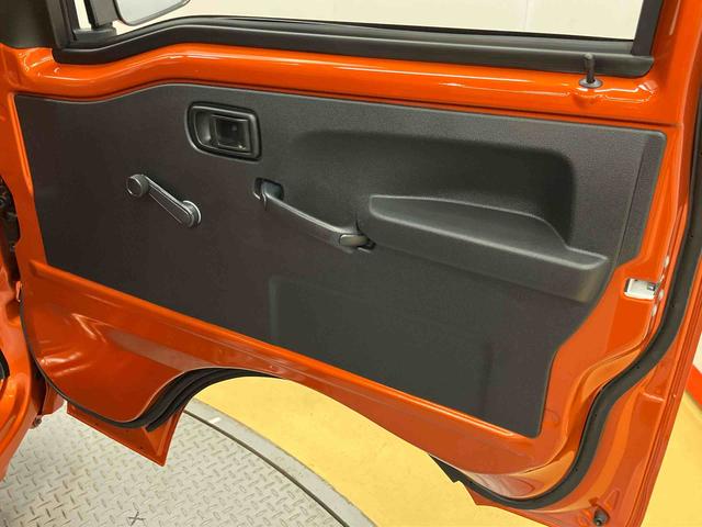 ハイゼットトラックスタンダード　農用スペシャル　４ＷＤ衝突被害軽減システム　クリアランスソナー　オートライト　オートハイビーム　デフロック（高知県）の中古車