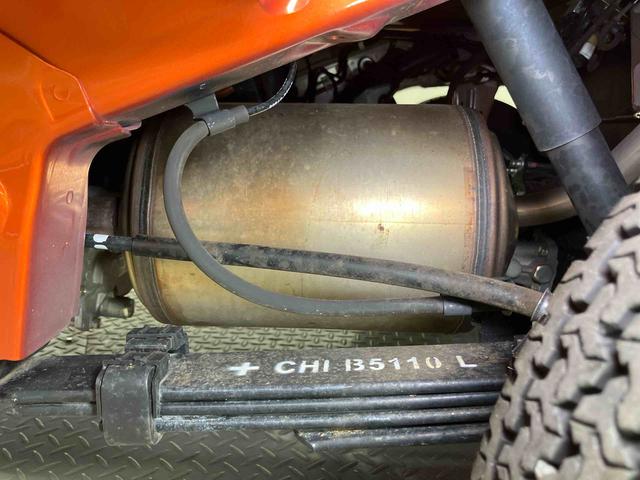 ハイゼットトラックスタンダード　農用スペシャル　４ＷＤ衝突被害軽減システム　クリアランスソナー　オートライト　オートハイビーム　デフロック（高知県）の中古車