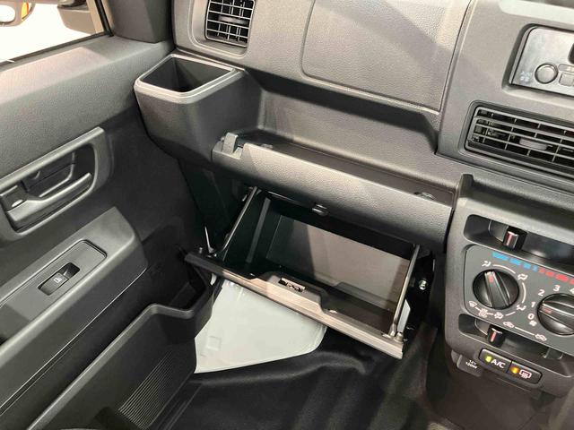 ハイゼットカーゴＤＸ　４ＷＤ衝突被害軽減システム　左右スライドドア　クリアランスソナー　オートライト　オートハイビーム（高知県）の中古車