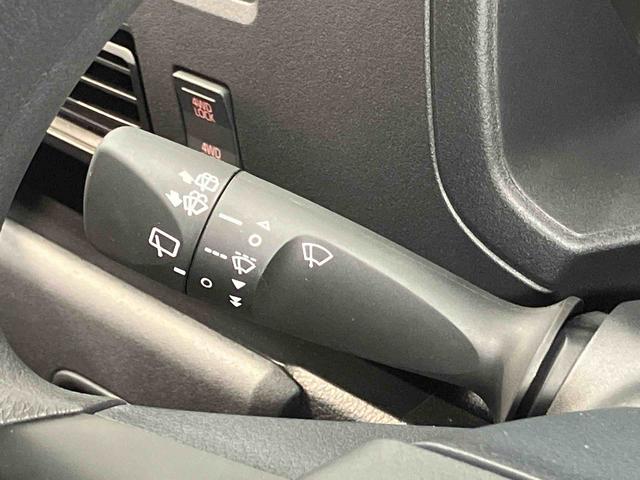 ハイゼットカーゴＤＸ　４ＷＤ衝突被害軽減システム　左右スライドドア　クリアランスソナー　オートライト　オートハイビーム（高知県）の中古車