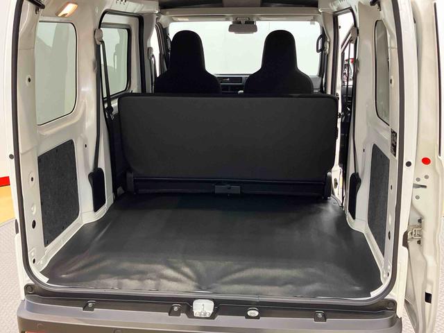 ハイゼットカーゴＤＸ　４ＷＤ衝突被害軽減システム　左右スライドドア　クリアランスソナー　オートライト　オートハイビーム（高知県）の中古車