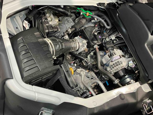 ハイゼットカーゴＤＸ　４ＷＤ衝突被害軽減システム　左右スライドドア　クリアランスソナー　オートライト　オートハイビーム（高知県）の中古車