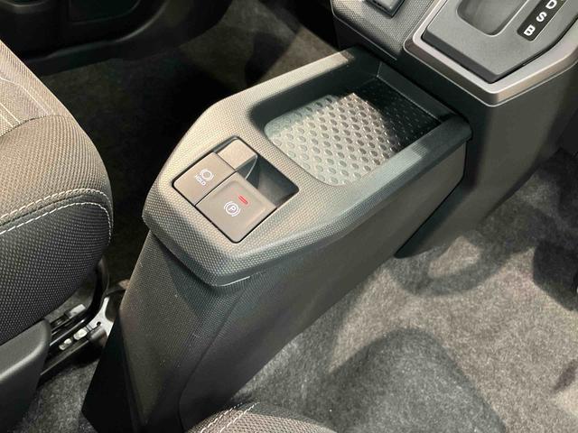 タフトＧ　クロムベンチャー後方カメラ　キーフリー　前席シートヒーター　衝突被害軽減システム　クリアランスソナー　ＬＥＤヘッドライト　オートライト　オートハイビーム（高知県）の中古車