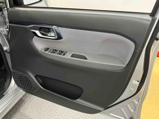 ムーヴカスタム　ＲＳ　ハイパーＳＡ８インチナビ　後方カメラ　ＵＳＢ入力端子　Ｂｌｕｅｔｏｏｔｈ接続　ＨＤＭＩ入力端子　ＥＴＣ　キーフリー　衝突被害軽減システム　ＬＥＤヘッドライト　オートライト　オートハイビーム（高知県）の中古車