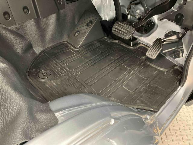 ハイゼットトラックジャンボエクストラ衝突被害軽減システム　クリアランスソナー　ＬＥＤヘッドライト　オートライト　オートハイビーム　荷台作業灯（高知県）の中古車