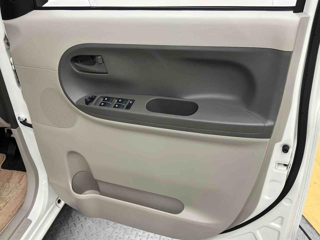 タントＸ７インチナビ　運転席シートヒーター　ＵＳＢ入力端子　Ｂｌｕｅｔｏｏｔｈ接続　キーフリー　左側電動スライドドア　オートライト（高知県）の中古車