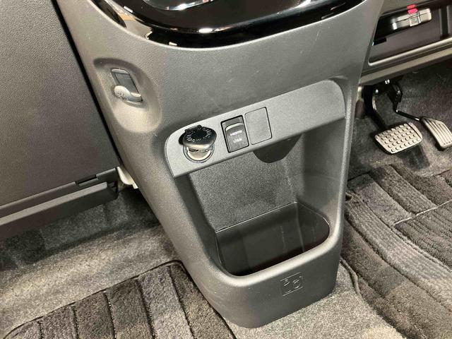 ムーヴキャンバスＧブラックインテリアリミテッド　ＳＡIII８インチナビ　ドラレコ　全方位カメラ　ＵＳＢ入力端子　Ｂｌｕｅｔｏｏｔｈ接続　ＨＤＭＩ入力端子　キーフリー　衝突被害軽減システム　左右電動スライドドア　ＬＥＤヘッドライト　オートライト（高知県）の中古車