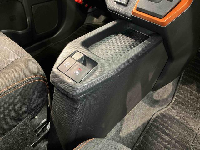 タフトＧ７インチナビ　ドラレコ　全方位カメラ　ＵＳＢ入力端子　Ｂｌｕｅｔｏｏｔｈ接続　ＥＴＣ　前席シートヒーター　衝突被害軽減システム　クリアランスソナー　ＬＥＤヘッドライト　オートライト　オートハイビーム（高知県）の中古車