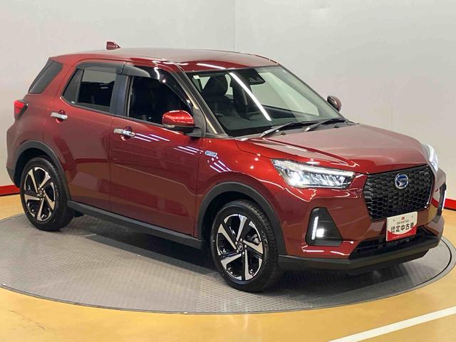 ロッキープレミアムＧ　ＨＥＶディスプレイオーディオ　後方カメラ　ＵＳＢ入力端子　Ｂｌｕｅｔｏｏｔｈ接続　ＨＤＭＩ入力端子　前席シートヒーター　キーフリー　衝突被害軽減システム　クリアランスソナー　ＬＥＤヘッドライト　オートライト（高知県）の中古車