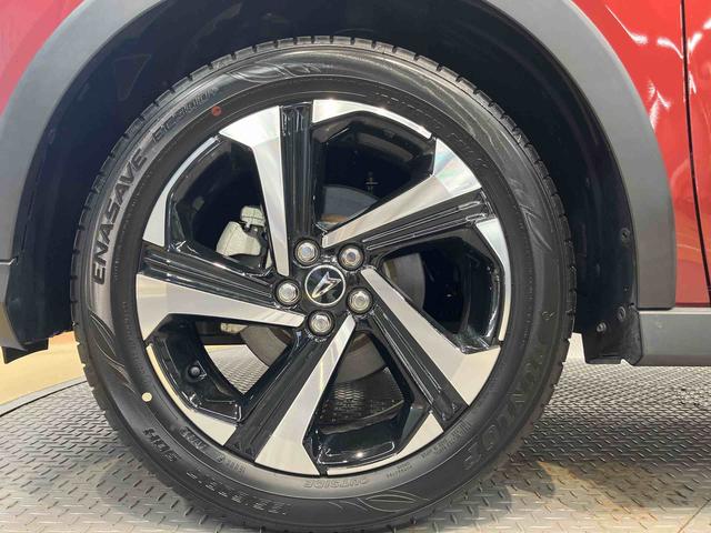 ロッキープレミアムＧ　ＨＥＶディスプレイオーディオ　後方カメラ　ＵＳＢ入力端子　Ｂｌｕｅｔｏｏｔｈ接続　ＨＤＭＩ入力端子　前席シートヒーター　キーフリー　衝突被害軽減システム　クリアランスソナー　ＬＥＤヘッドライト　オートライト（高知県）の中古車