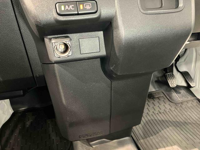 ハイゼットカーゴＤＸＣＤチューナー　Ｂｌｕｅｔｏｏｔｈ接続　衝突被害軽減システム　左右スライドドア　クリアランスソナー　オートライト　オートハイビーム（高知県）の中古車